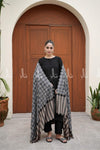 Check Booti Beauty - Shawl