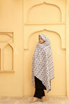 Contrast Chikankari Lawn - Chaddar